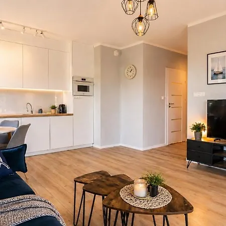 Baltica Hallera 225